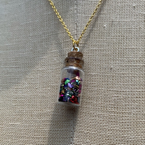 NWT Glass Bottle with Shard Confetti Necklace with Sterling Silver Plated Chain - Picture 3 of 16